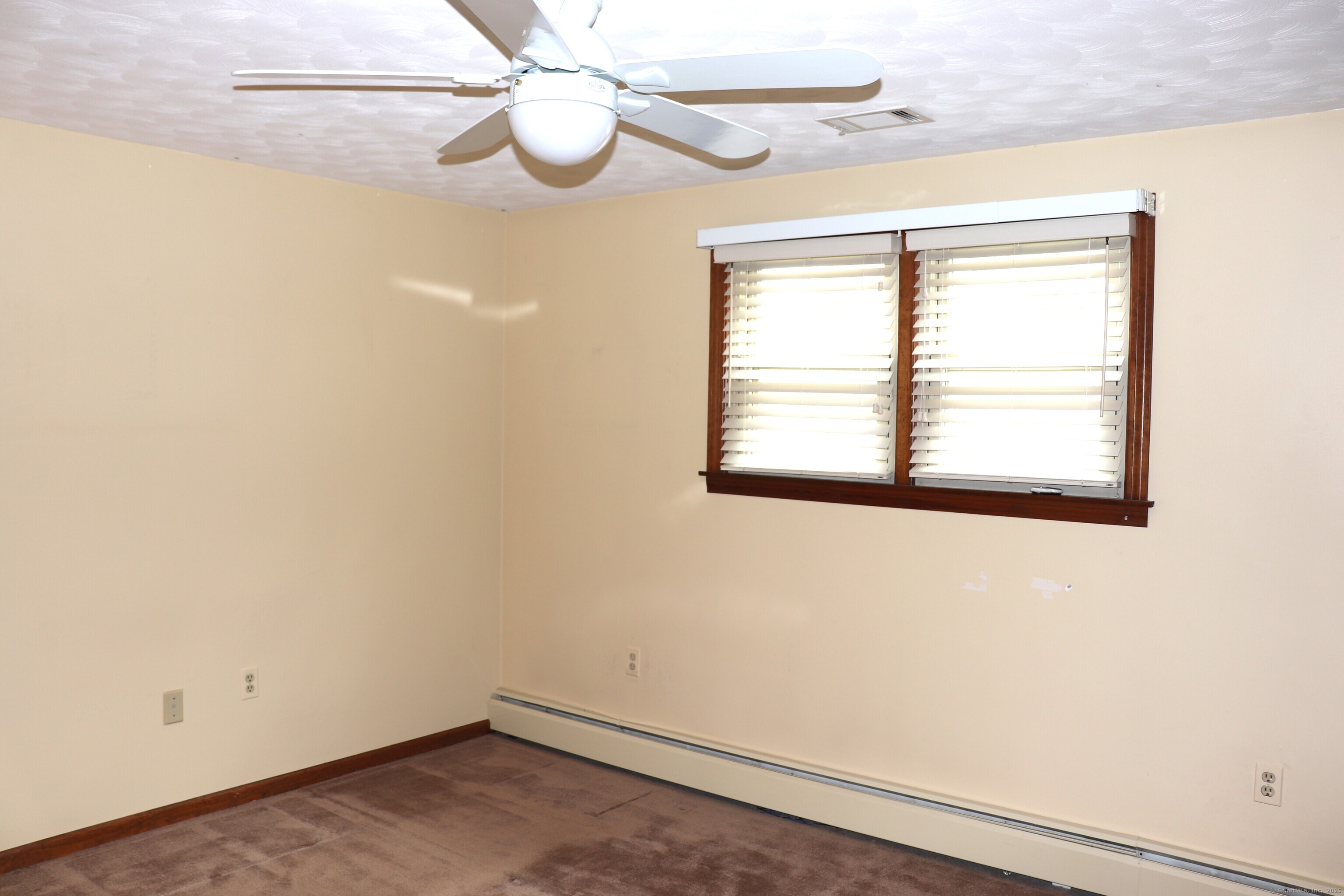 1 Sunrise Circle, Enfield, Connecticut image 21