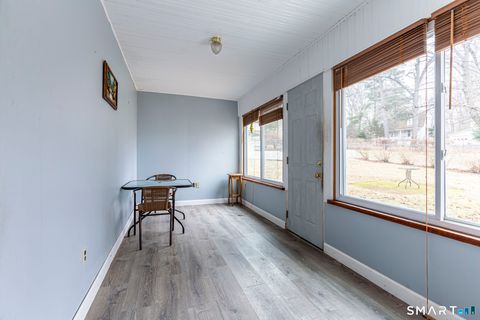 Tiny photo for 190 Chestnut Street, Manchester, CT 06040 (MLS # 24150064)