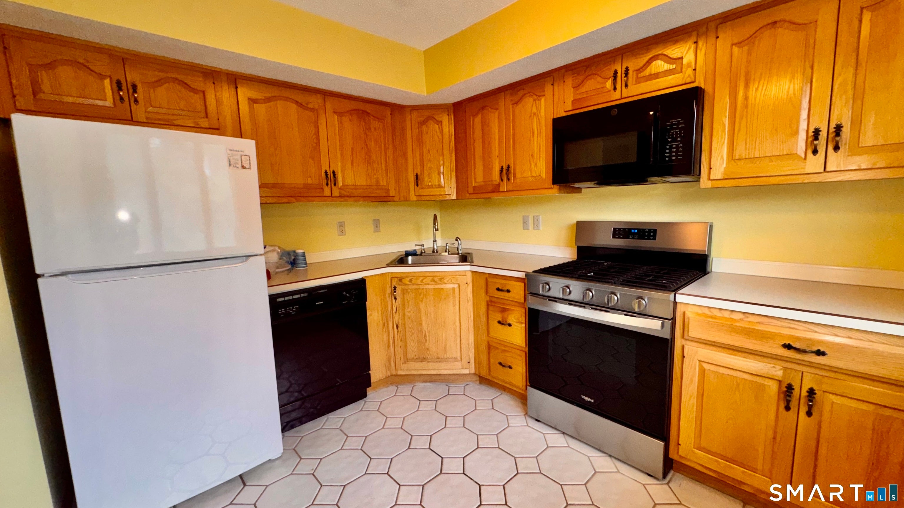 257 Sabin Street 21