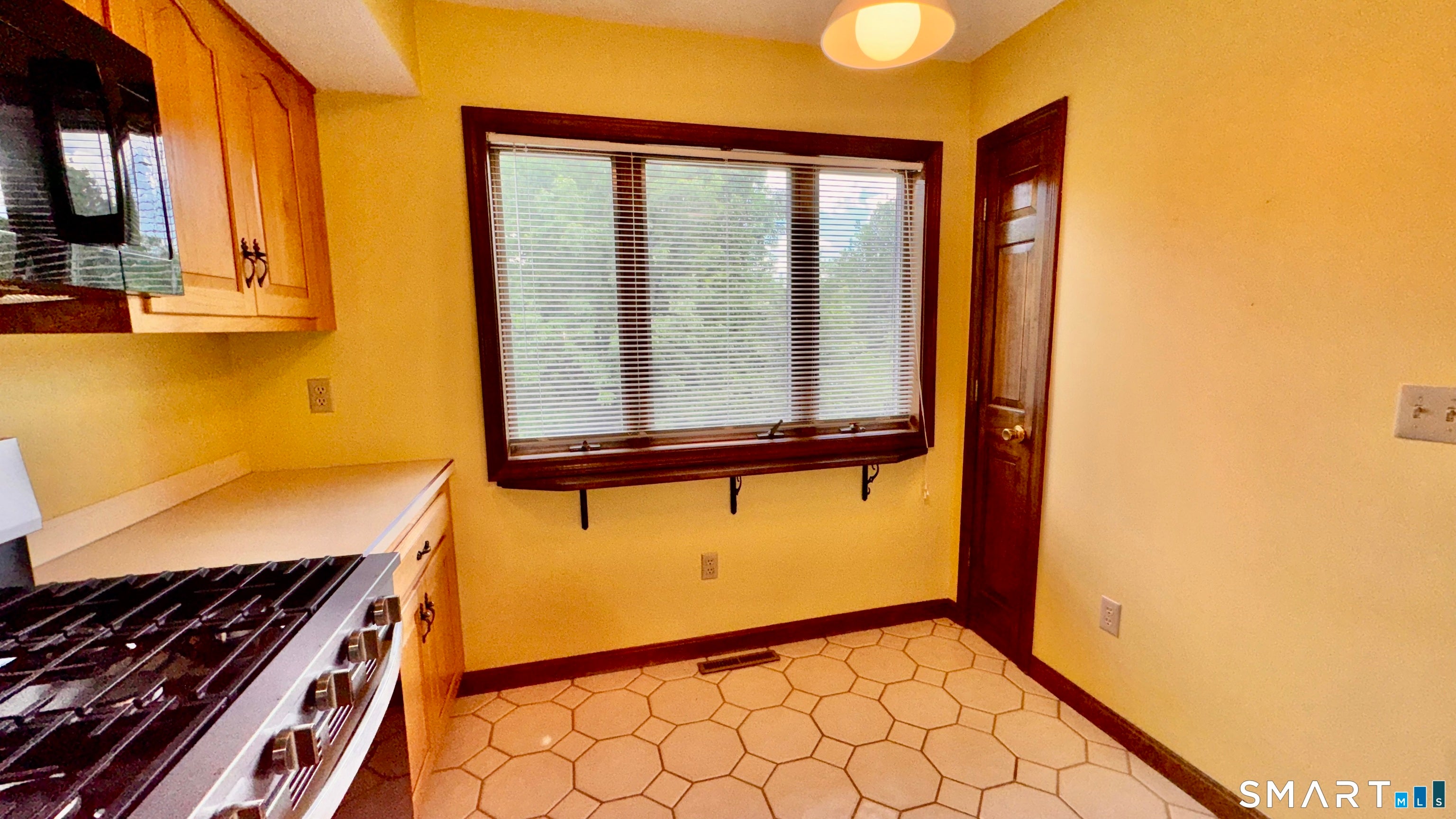 257 Sabin Street 21