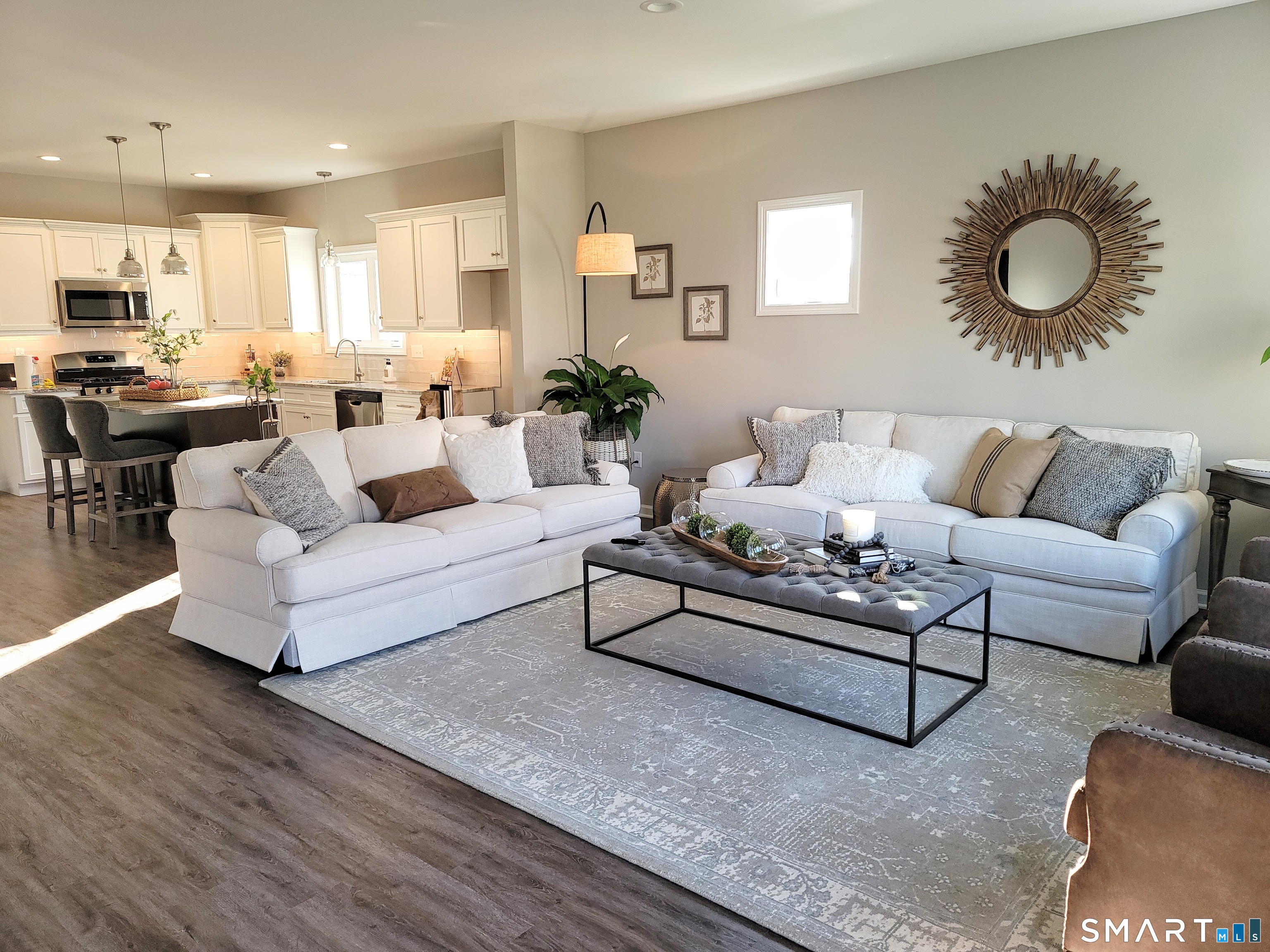 137 Mulholland Way 83