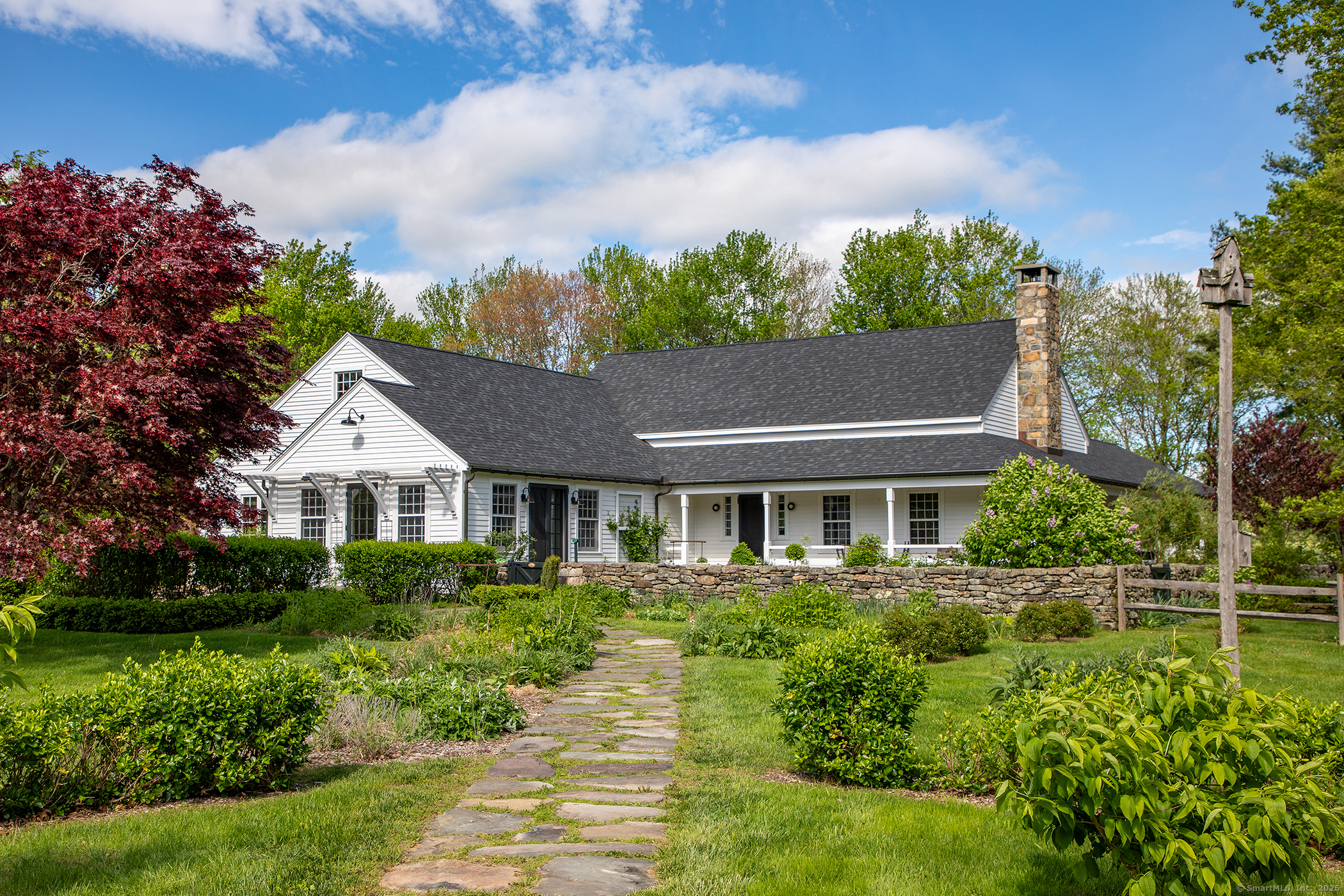 Milton Road, Litchfield, Connecticut - 4 Bedrooms  
4 Bathrooms  
10 Rooms - 