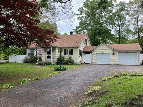 35 Lindberg Street, Torrington, CT 06790 - #: 24098162