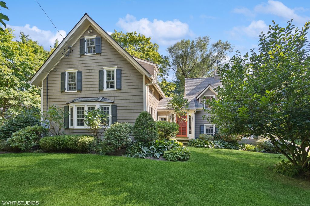 Photo of 261 Fillow Street, Norwalk, CT 06850 (MLS # 24167033)