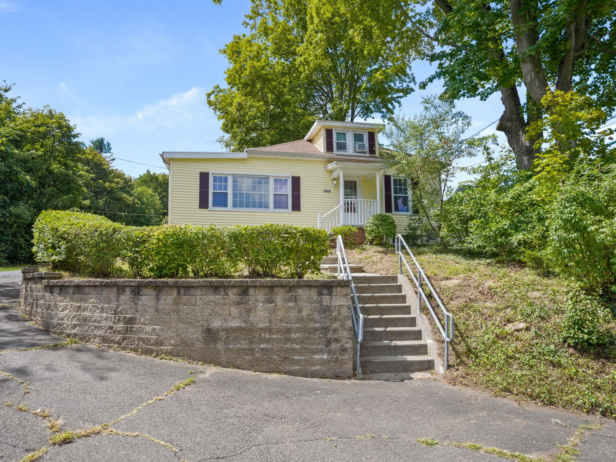 5167 Main Street