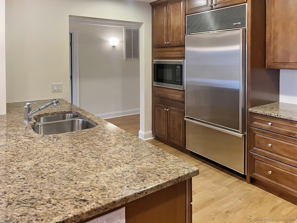 16 Hayestown Road C205