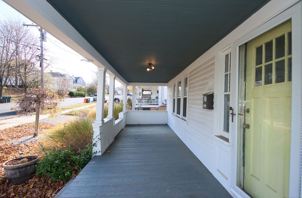 Photo of 30 Pearl Street, Meriden, CT 06450 (MLS # 24118724)