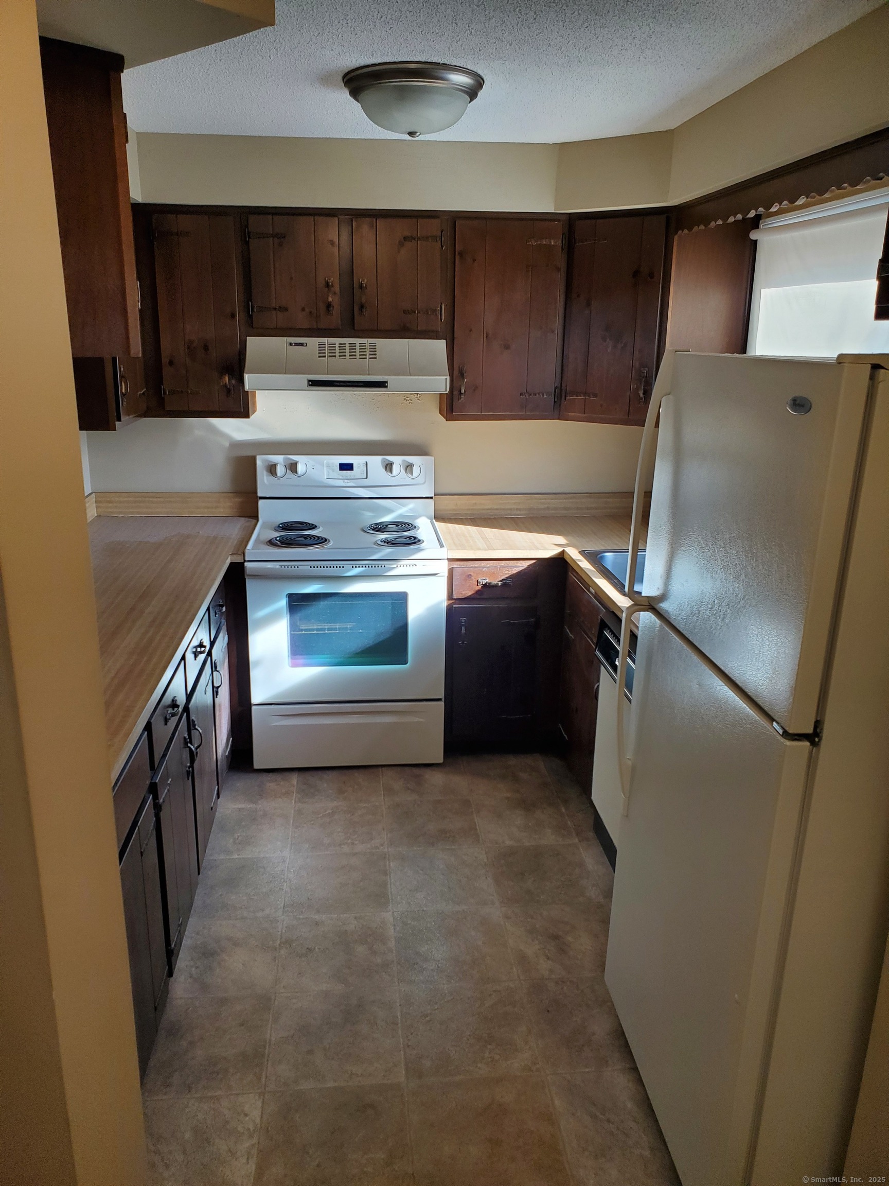 164 Natchaug Drive, Meriden, Connecticut image 5