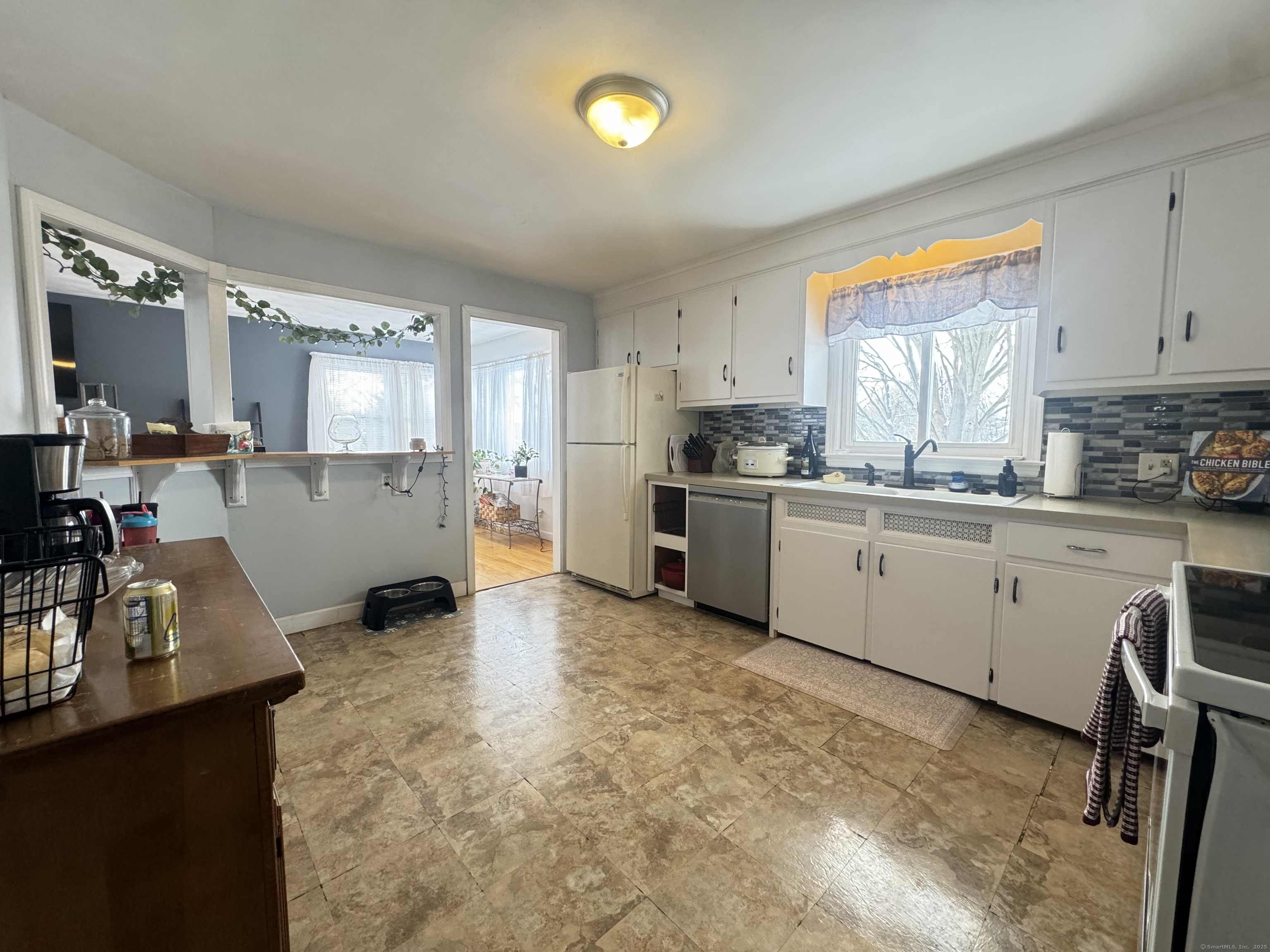 147 Dryden Drive, Meriden, Connecticut image 8