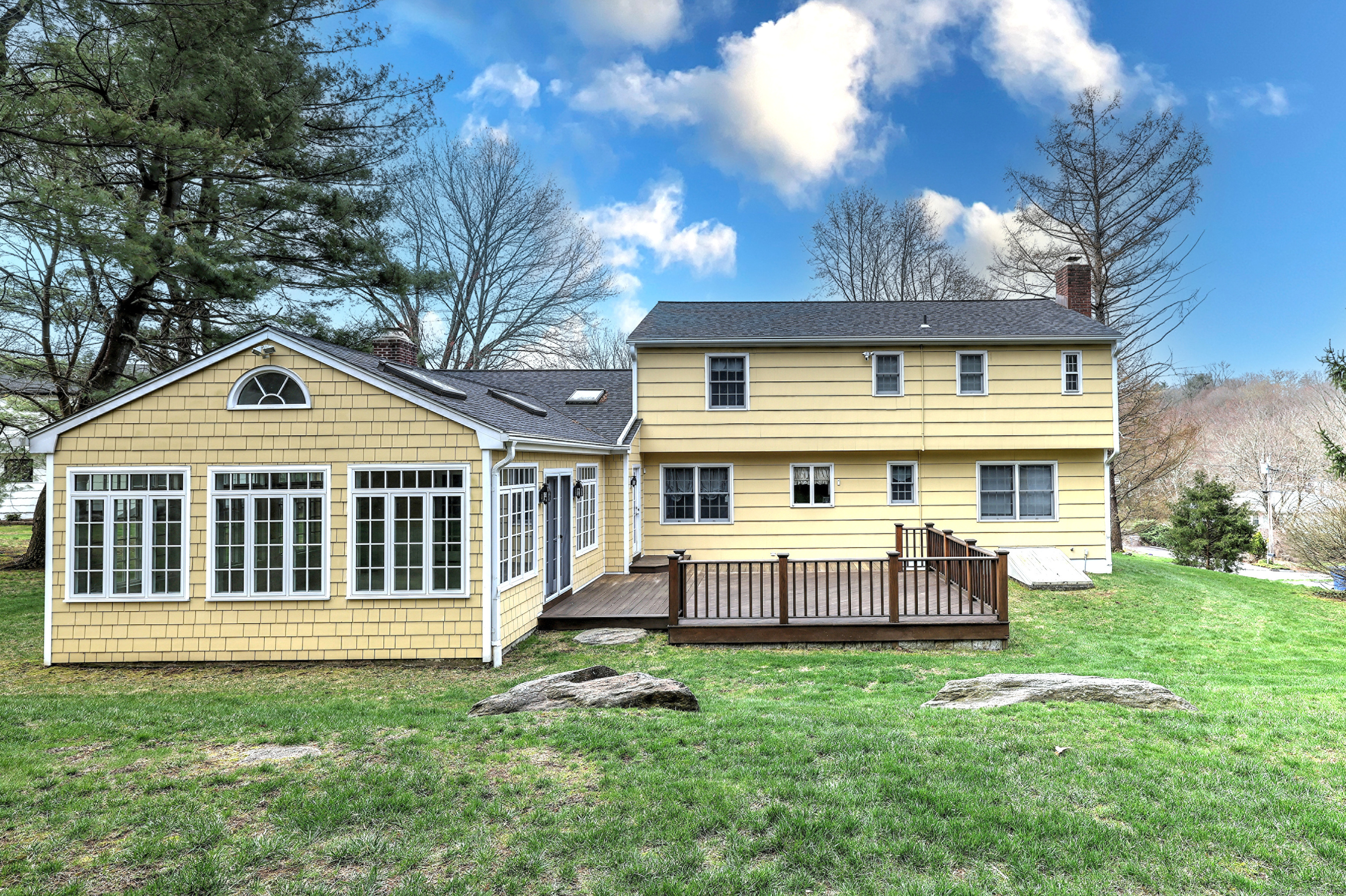 16 Blackberry Road, Trumbull, Connecticut image 38