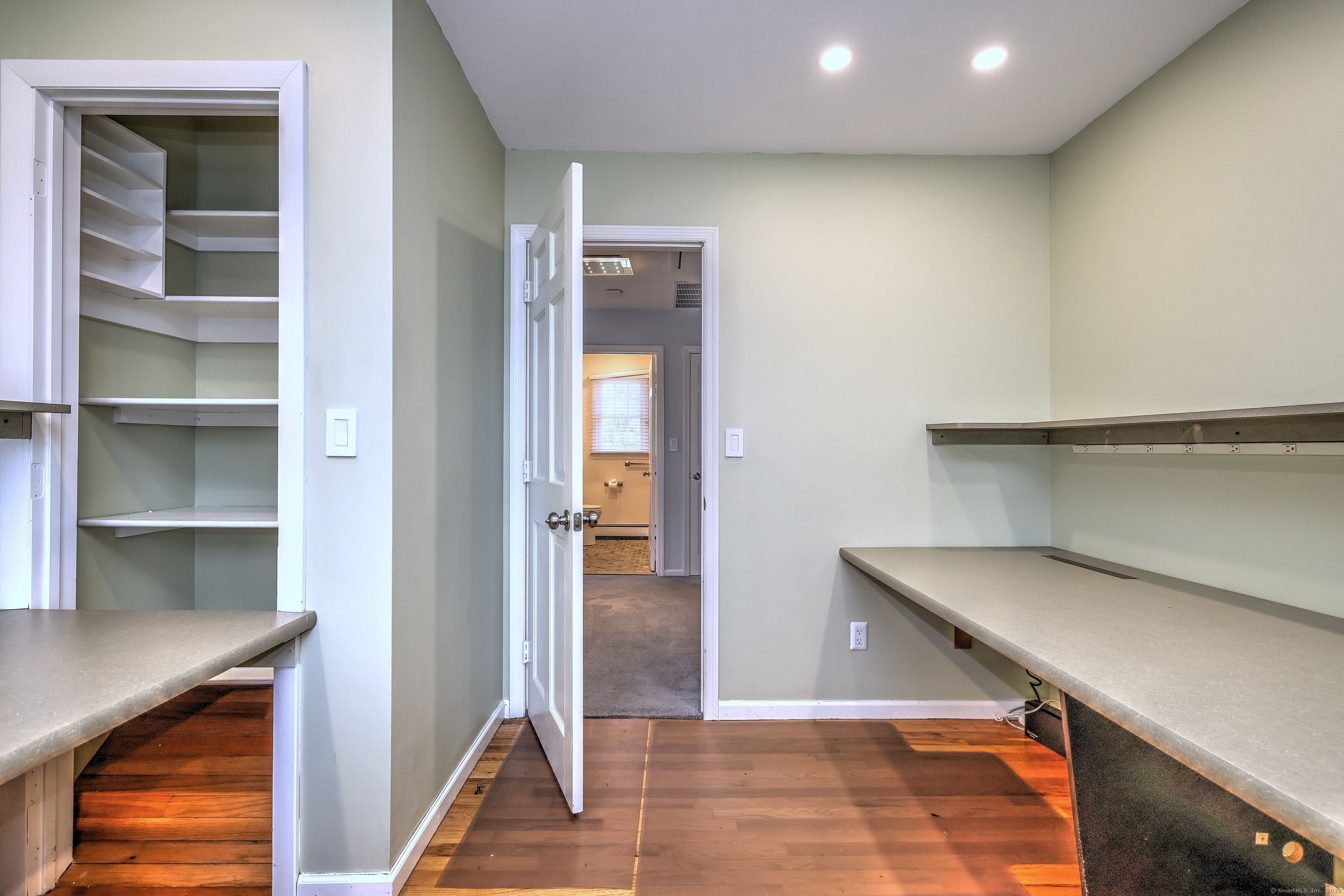 16 Blackberry Road, Trumbull, Connecticut image 29