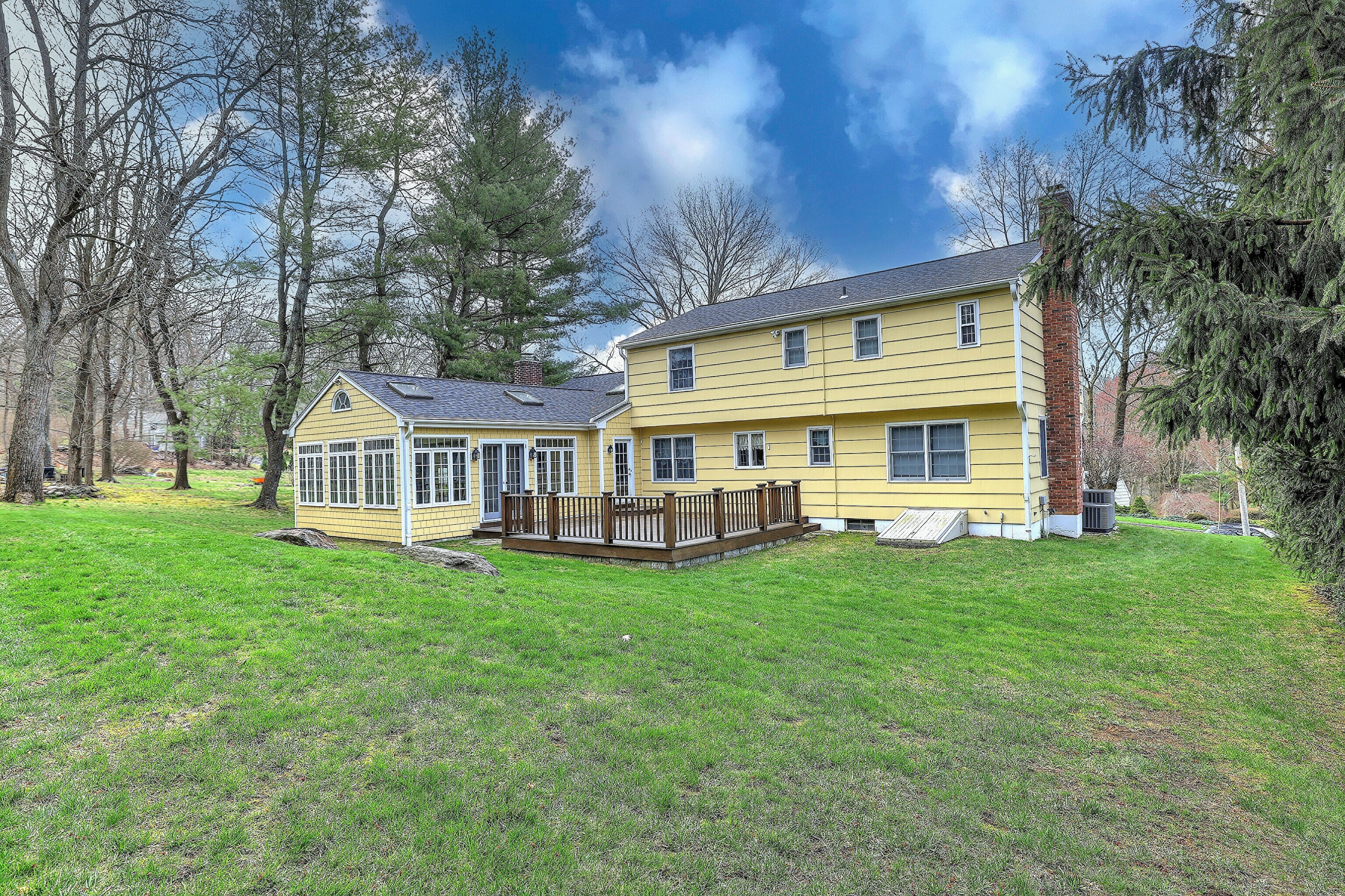 16 Blackberry Road, Trumbull, Connecticut image 39