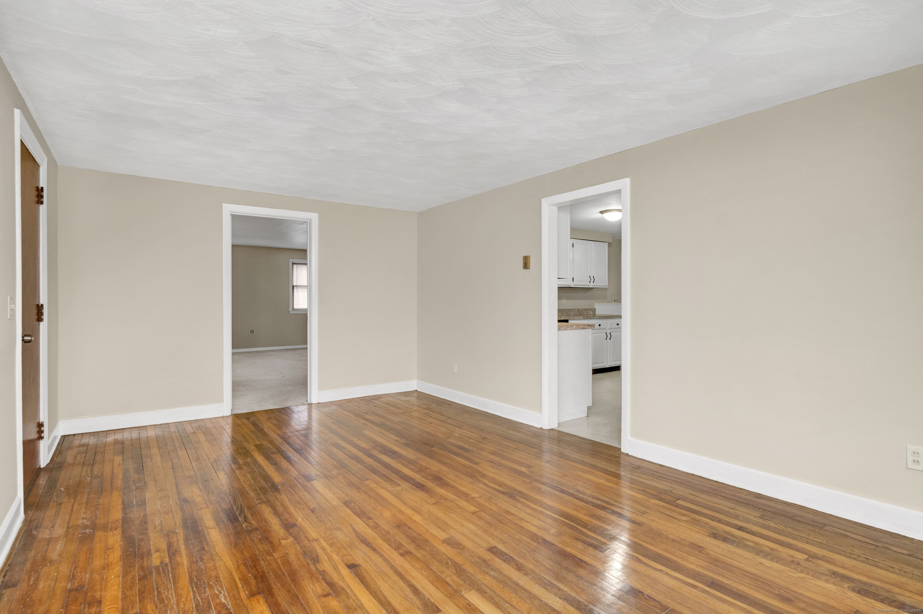 467 Burton Road, Beacon Falls, Connecticut image 20