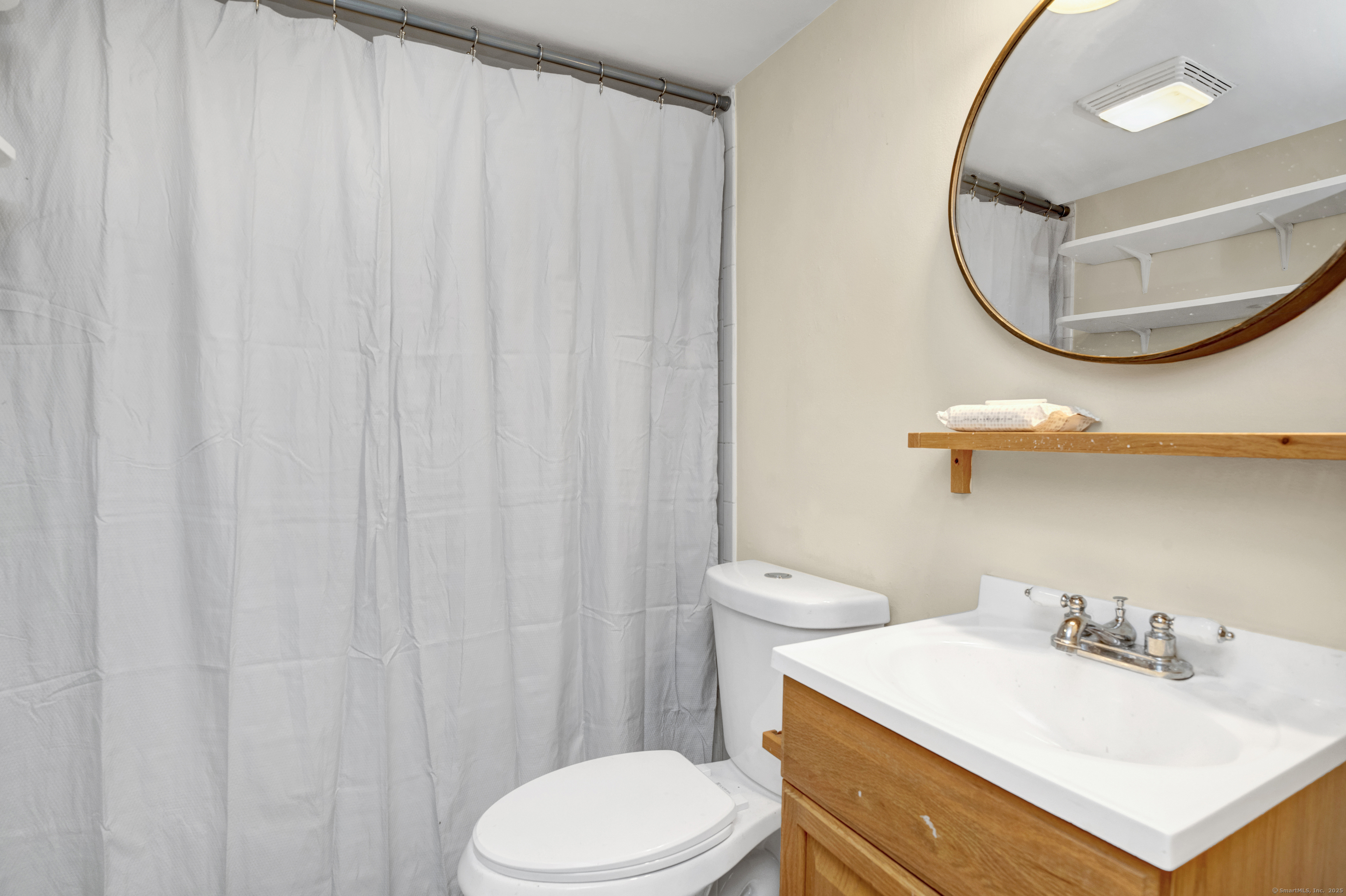 467 Burton Road, Beacon Falls, Connecticut image 25