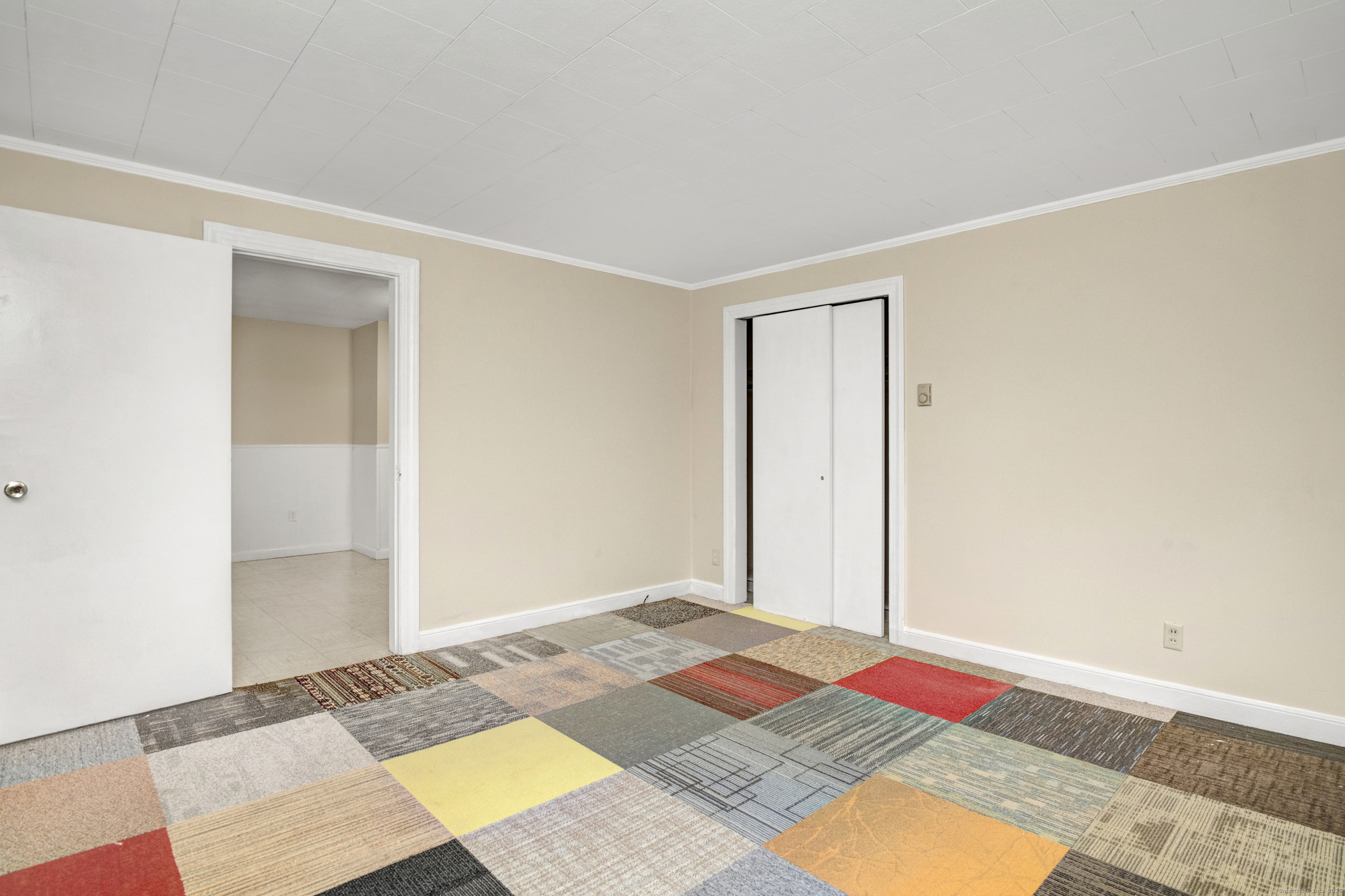467 Burton Road, Beacon Falls, Connecticut image 13