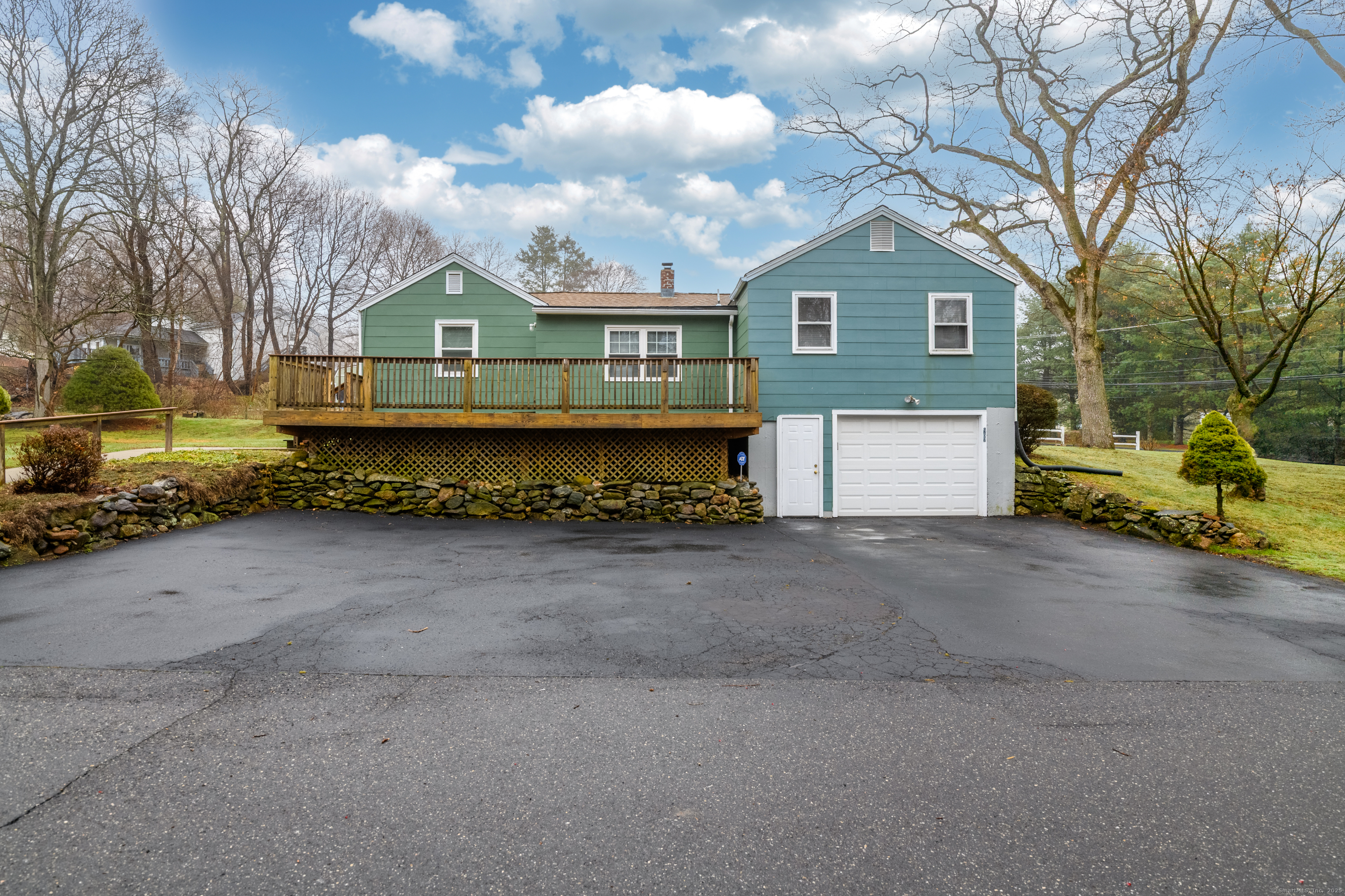 467 Burton Road, Beacon Falls, Connecticut image 32
