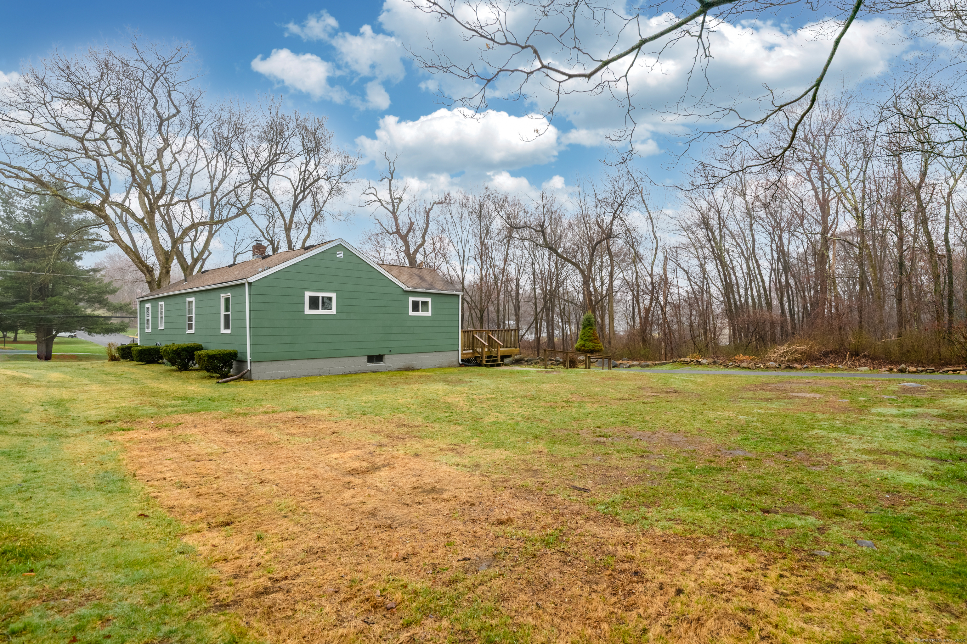 467 Burton Road, Beacon Falls, Connecticut image 34