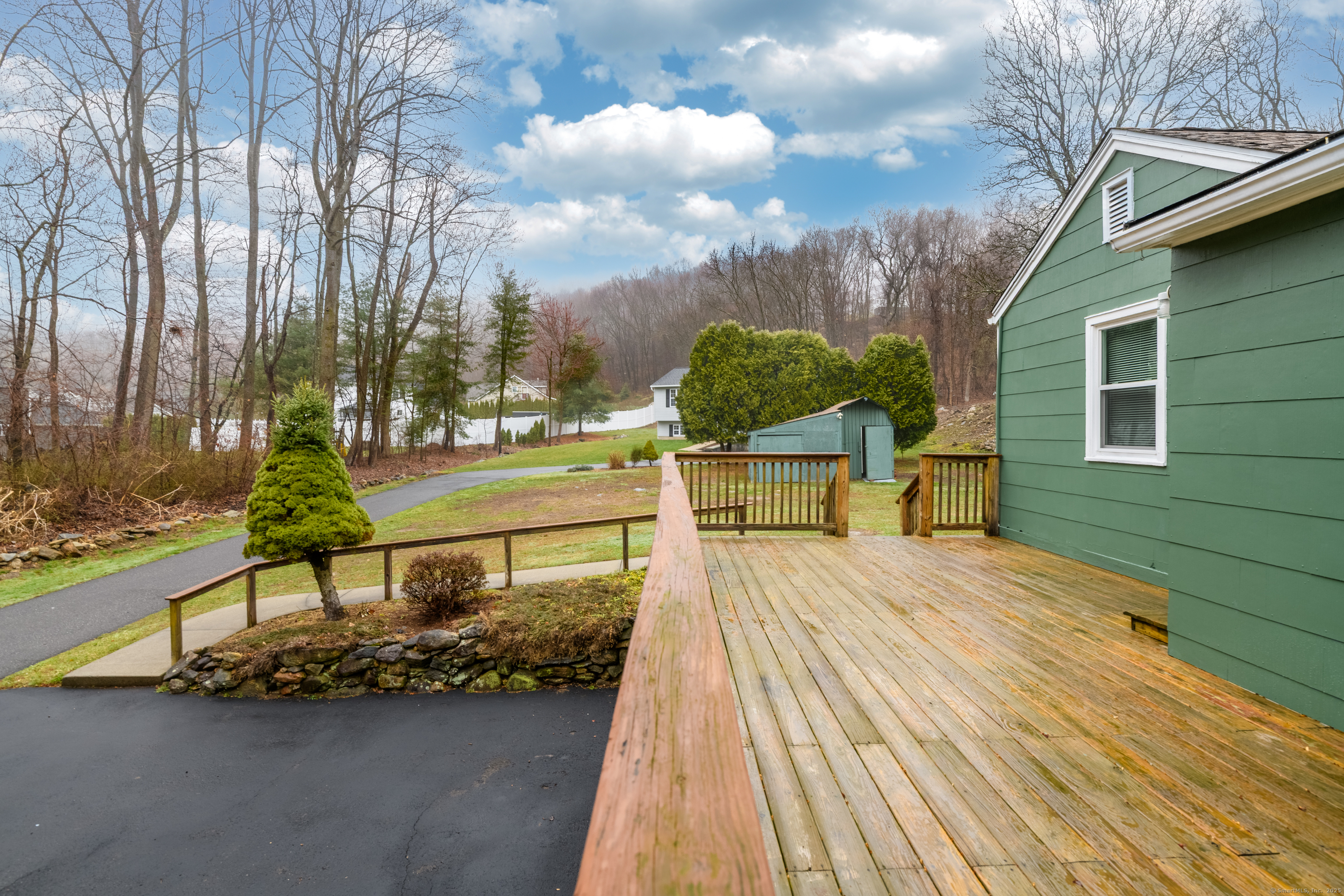 467 Burton Road, Beacon Falls, Connecticut image 5