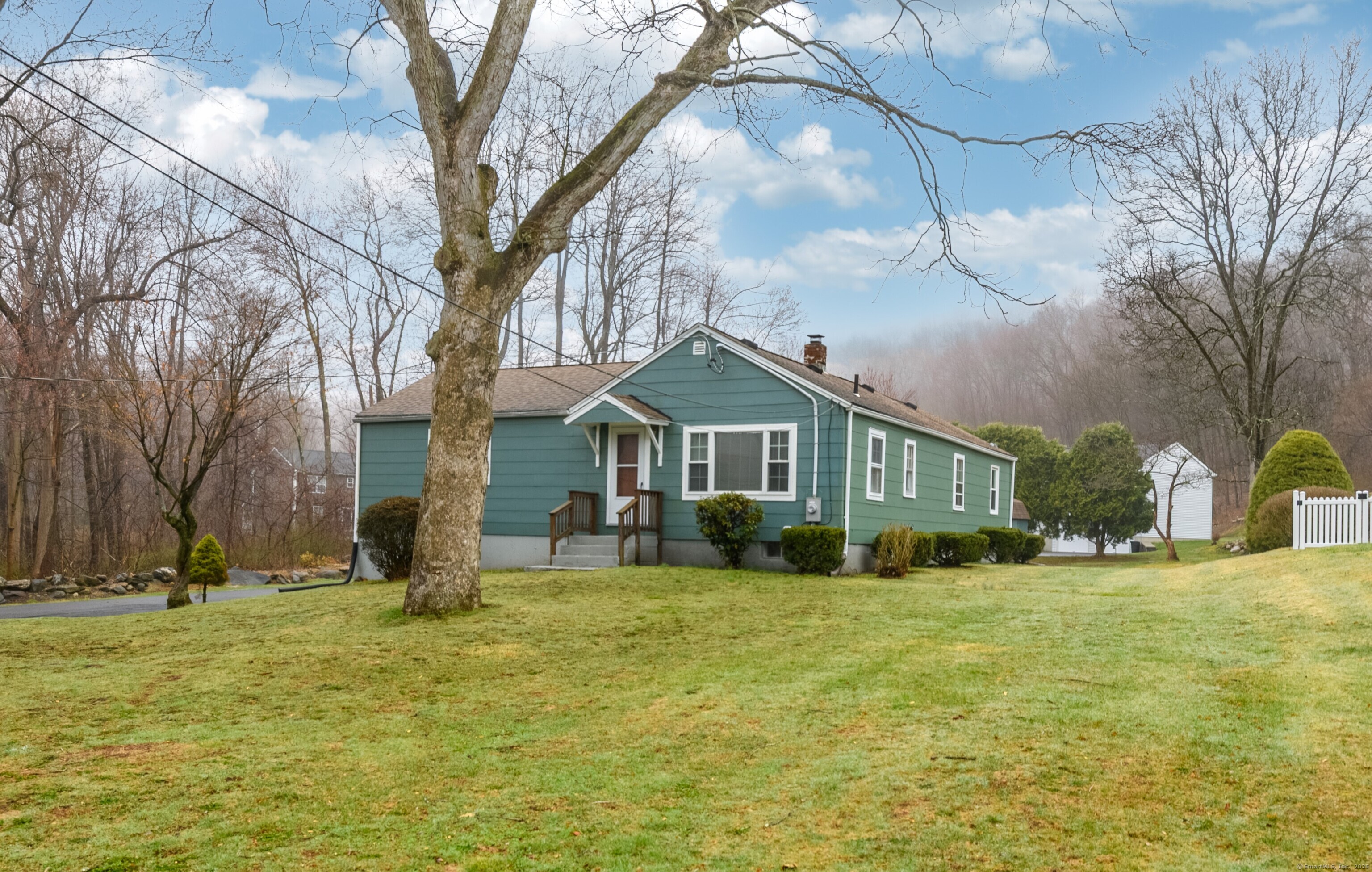 467 Burton Road, Beacon Falls, Connecticut image 30