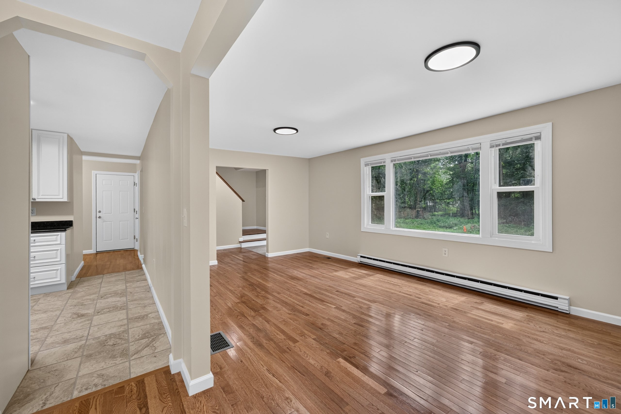 11 Glover Avenue
