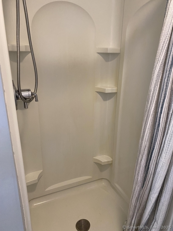 79 Spellman Point Road, East Hampton, Connecticut image 6