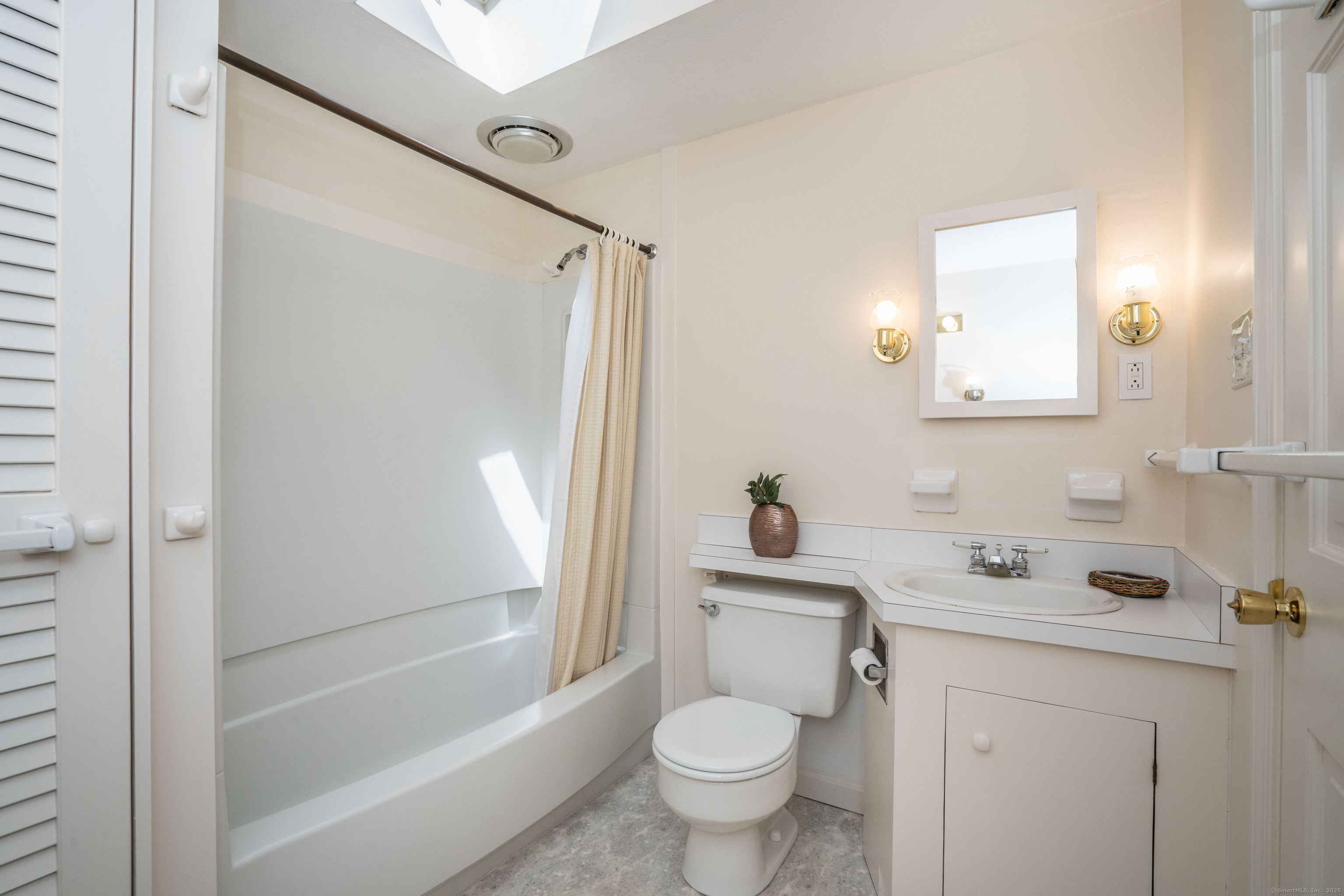 61 Simsbury Manor Drive, Simsbury, Connecticut image 27