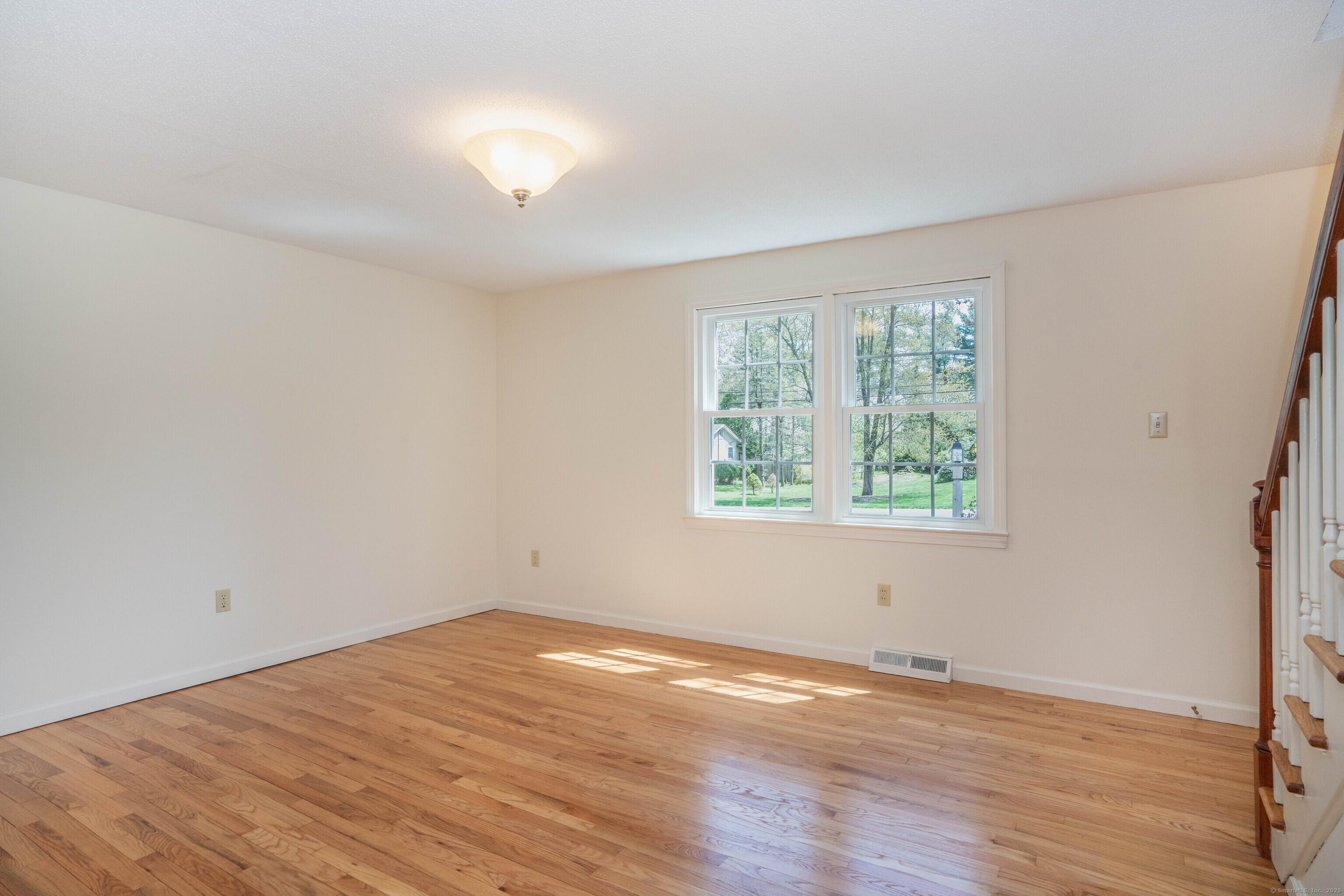 61 Simsbury Manor Drive, Simsbury, Connecticut image 10