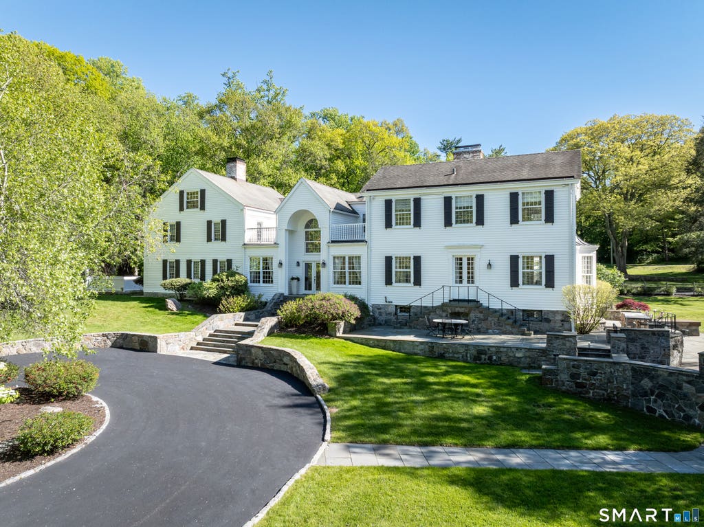 Photo of 351 Erskine Road, Stamford, CT 06903 (MLS # 24170852)