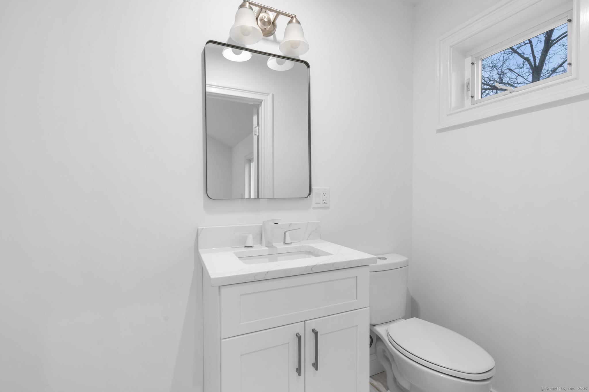 18 Beckwith Street, East Lyme, Connecticut image 14