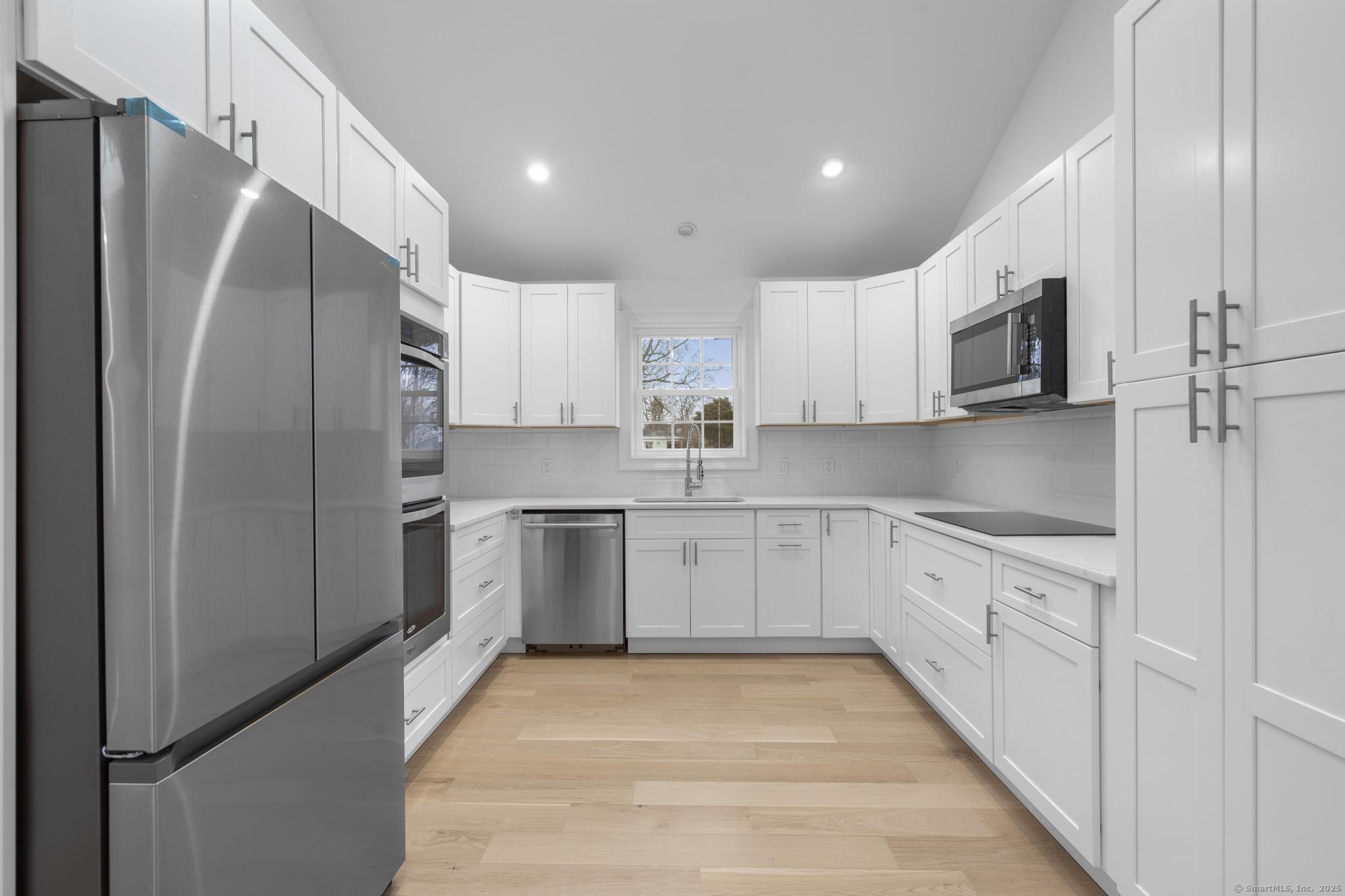 18 Beckwith Street, East Lyme, Connecticut image 11