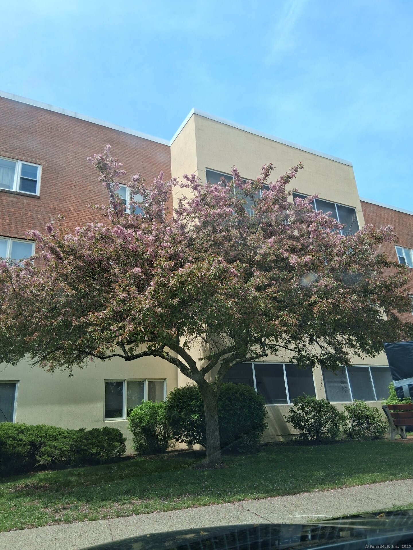 75 Washington Avenue #4-302, Hamden, Connecticut image 1