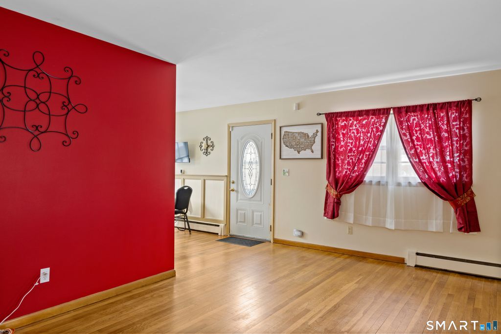 Photo of 76 Meadowside Road, Milford, CT 06460 (MLS # 24154194)