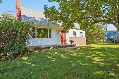 Photo of 1782 Farmington Avenue, Farmington, CT 06085 (MLS # 24132148)