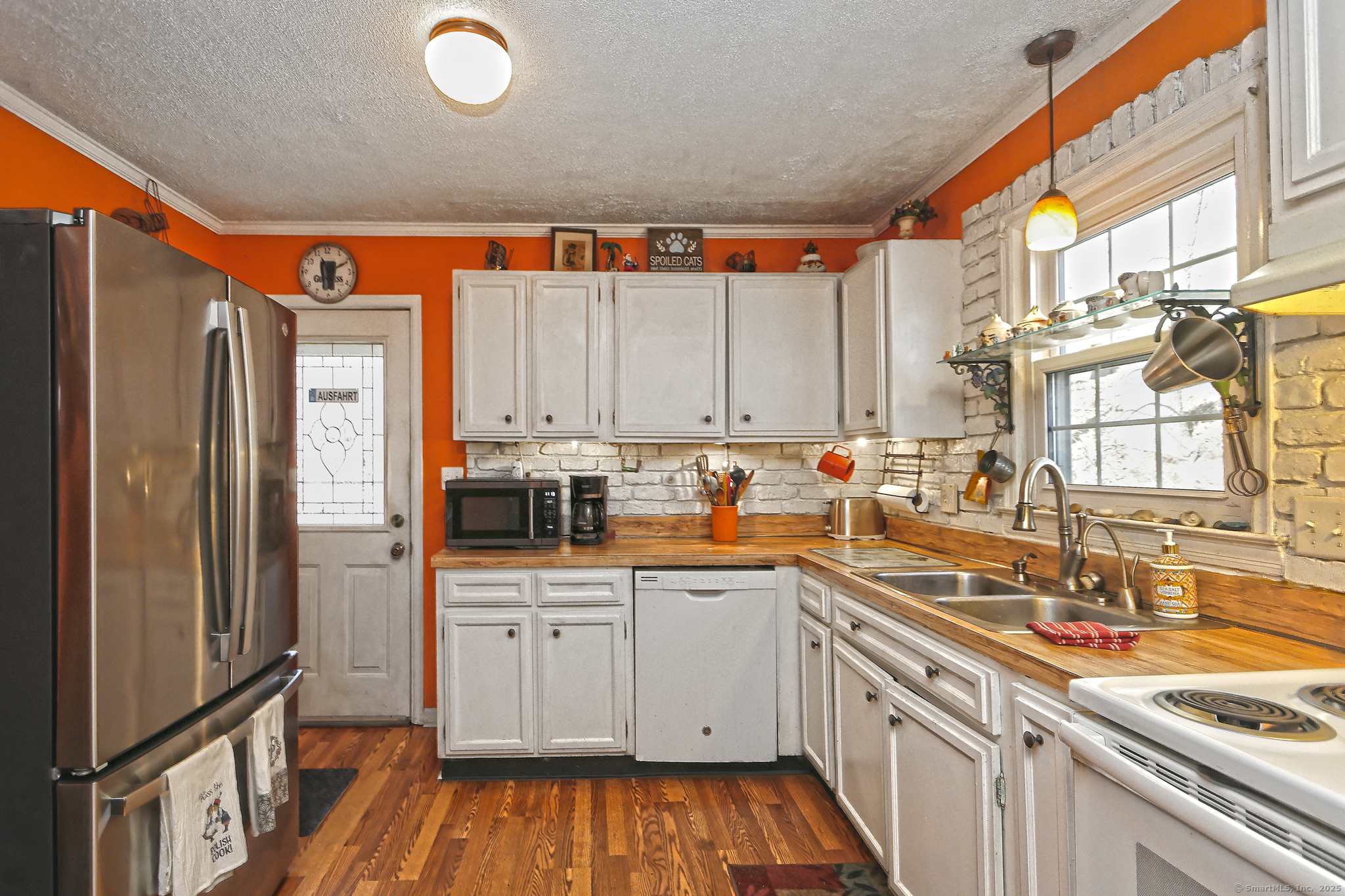 4 Cheshire Road, Wallingford, Connecticut image 7