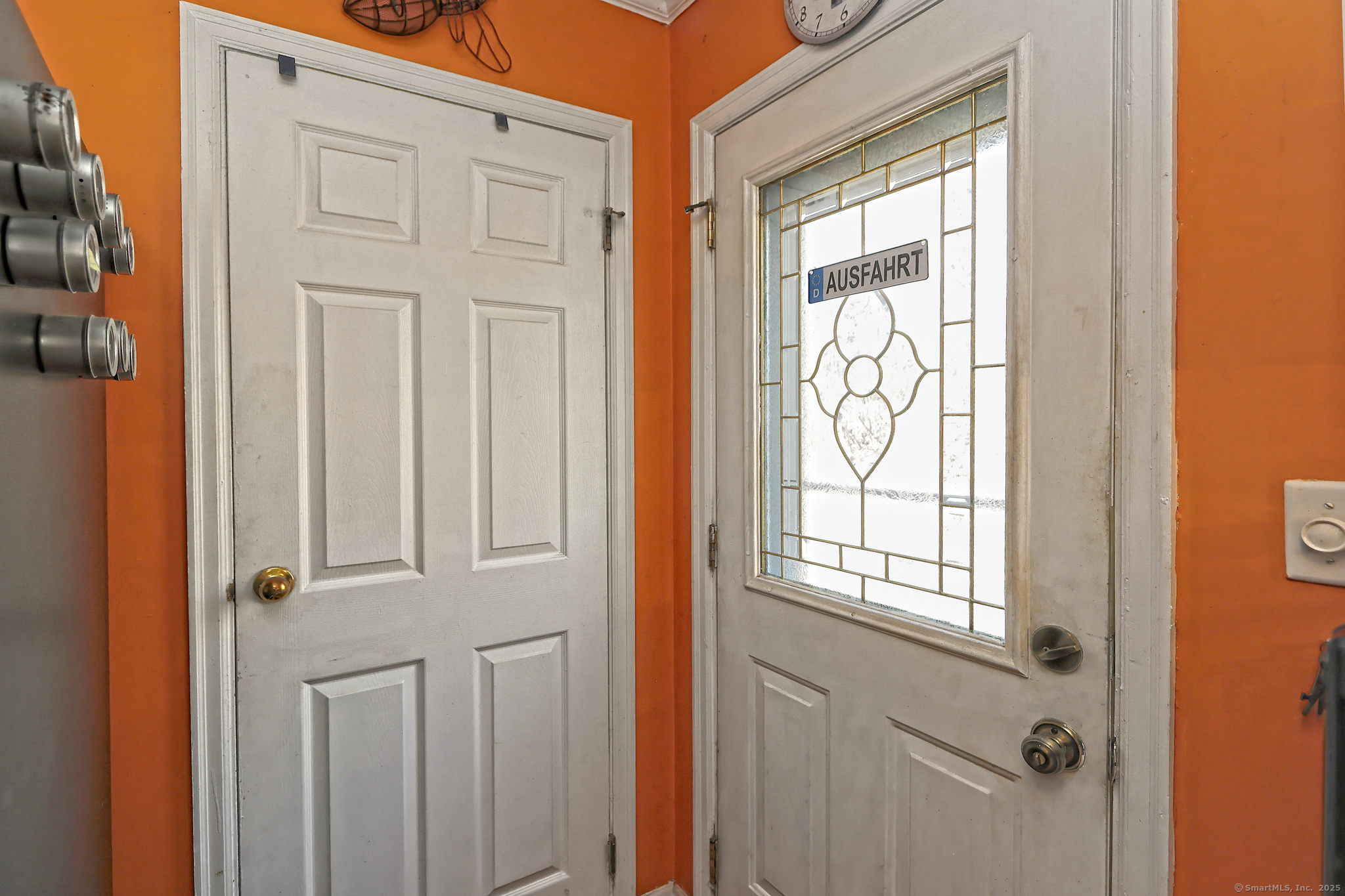 4 Cheshire Road, Wallingford, Connecticut image 2