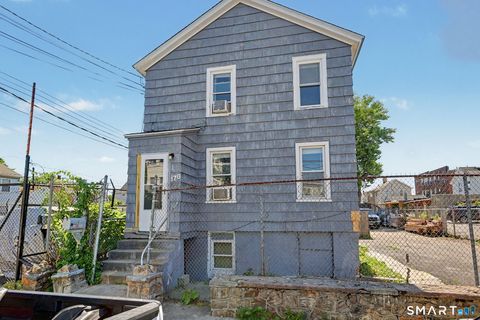 Photo of 178 Linen Avenue, Bridgeport, CT 06604 (MLS # 24183001)