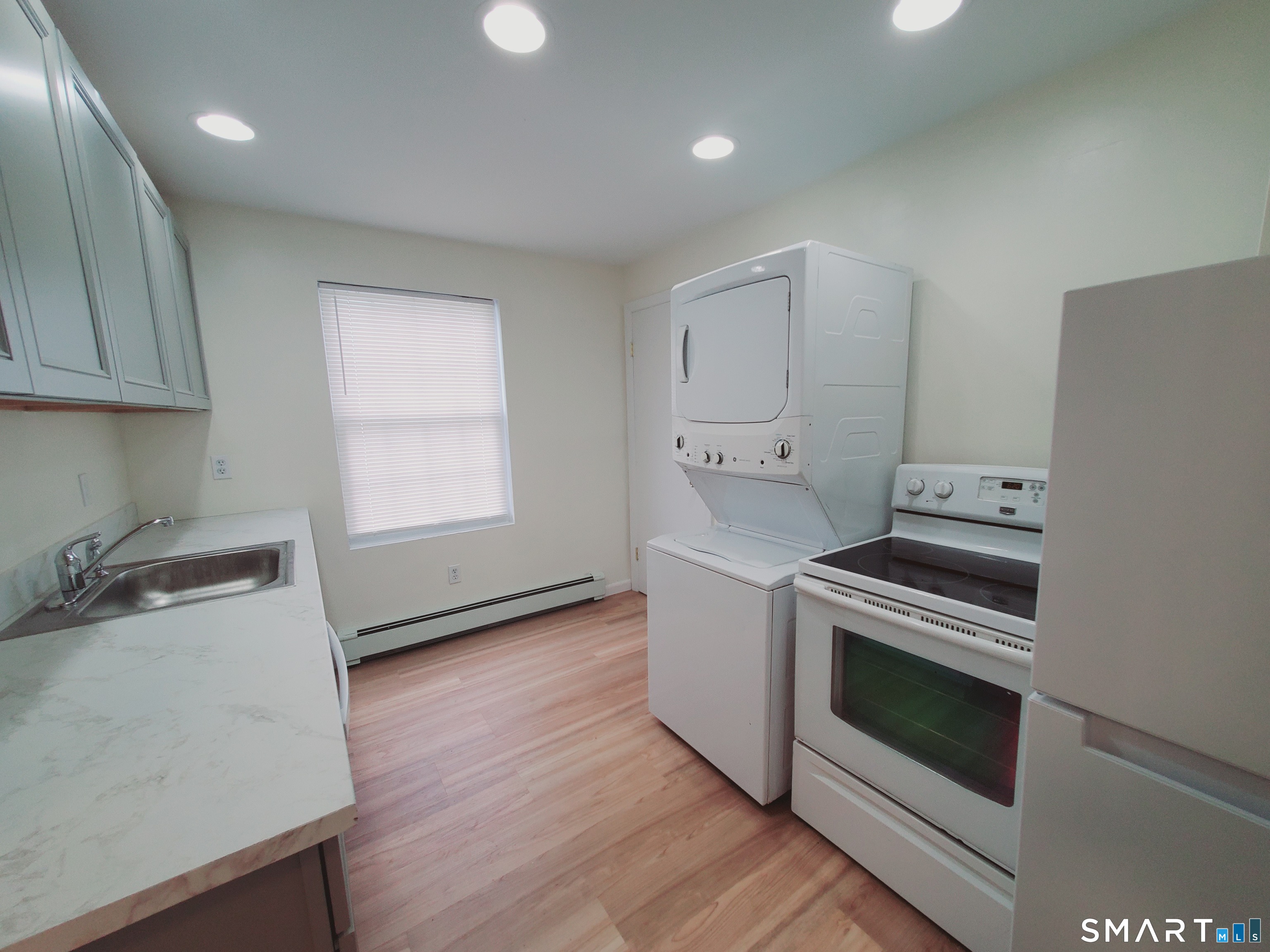 575 Burnsford Avenue