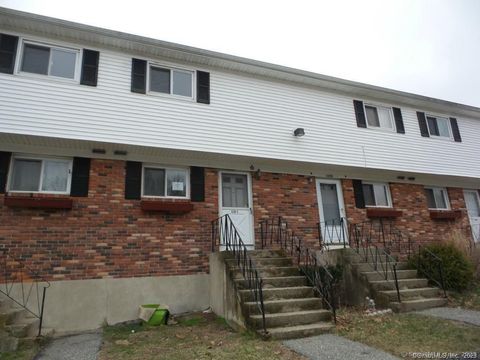 Photo of 128 Woodland Drive #APT C, Montville, CT 06382 (MLS # 24136243)