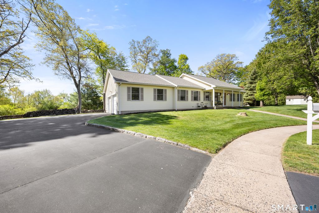 Photo of 103 Posa Drive, Bristol, CT 06010 (MLS # 24174415)