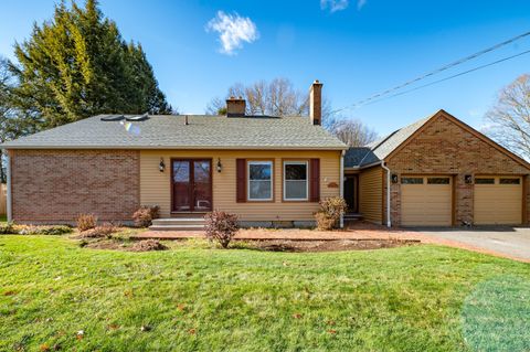 975 Wolf Hill Road Cheshire CT 06410