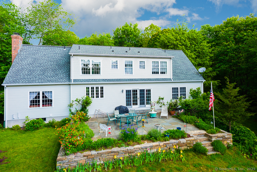 Property for Sale at Hudson Lane, Essex, Connecticut - Bedrooms: 3 
Bathrooms: 3.5 
Rooms: 7  - $725,000