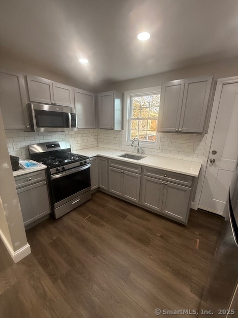 Rental Property at Clarence Street, Bridgeport, Connecticut - Bedrooms: 2 
Bathrooms: 1 
Rooms: 4  - $2,000 MO.