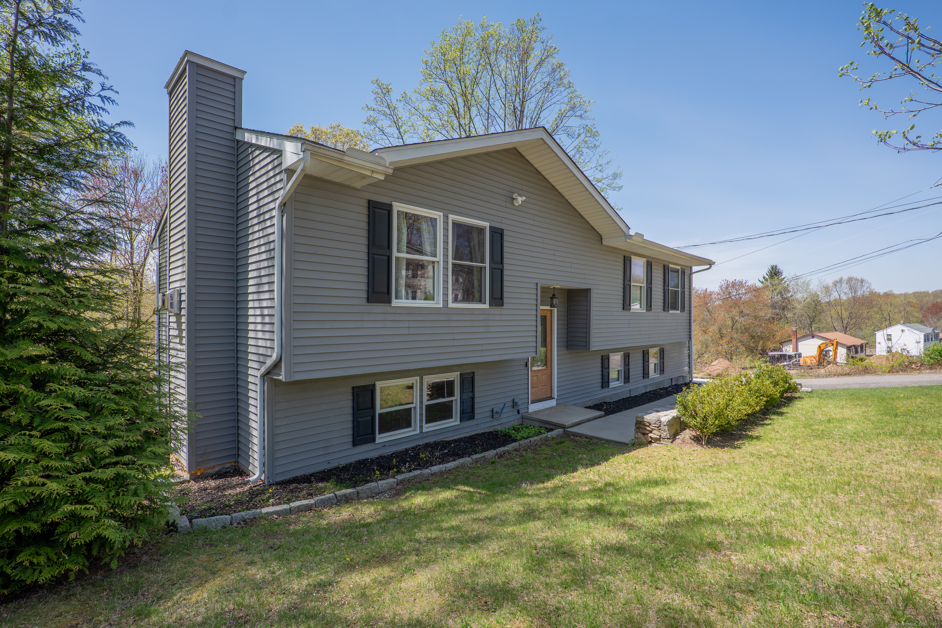 Property for Sale at Maple Hill Road, Naugatuck, Connecticut - Bedrooms: 3 
Bathrooms: 3 
Rooms: 6  - $429,000