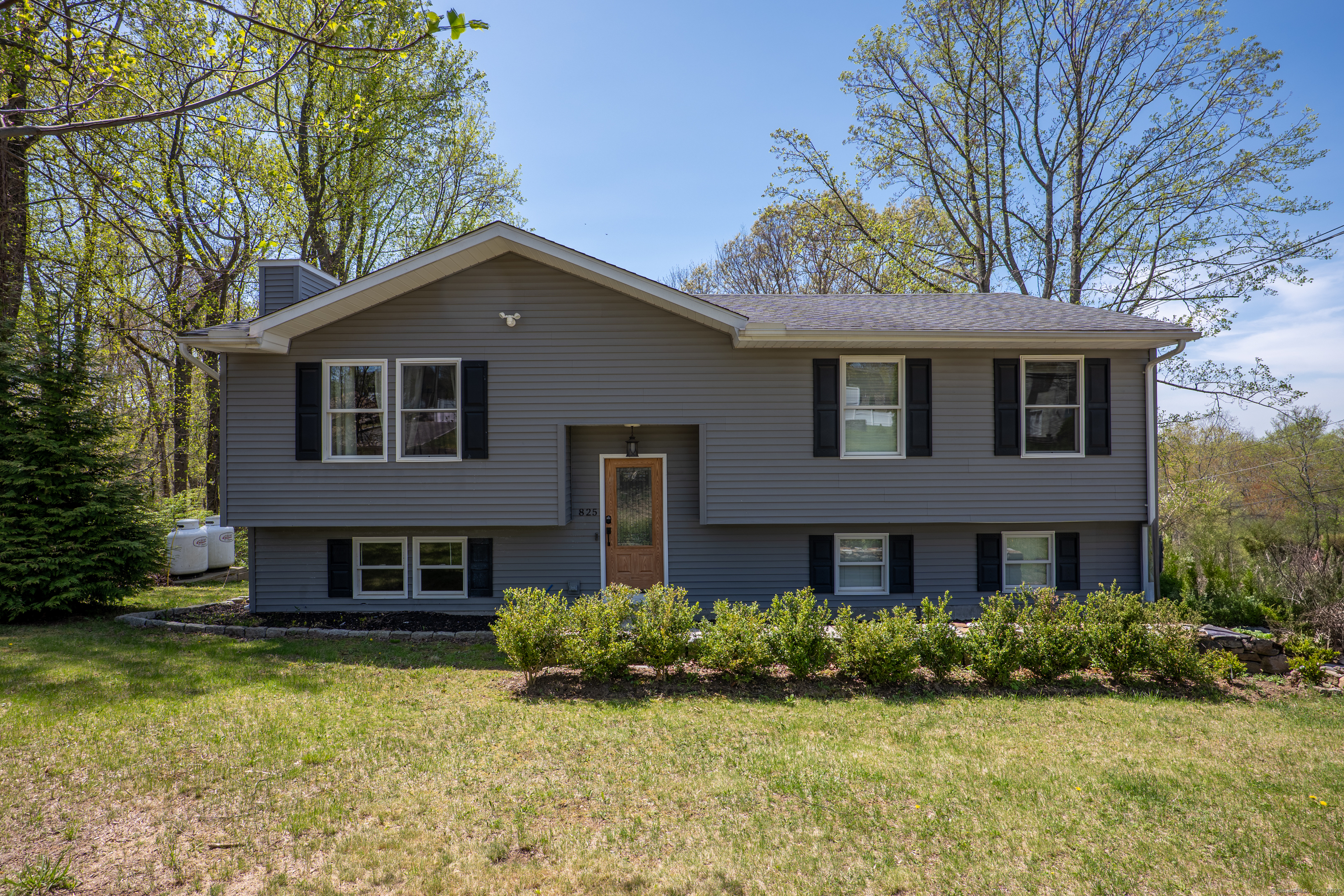 825 Maple Hill Road