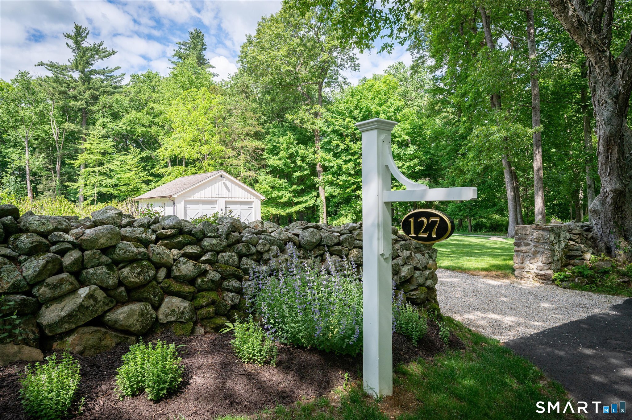 127 Limekiln Road