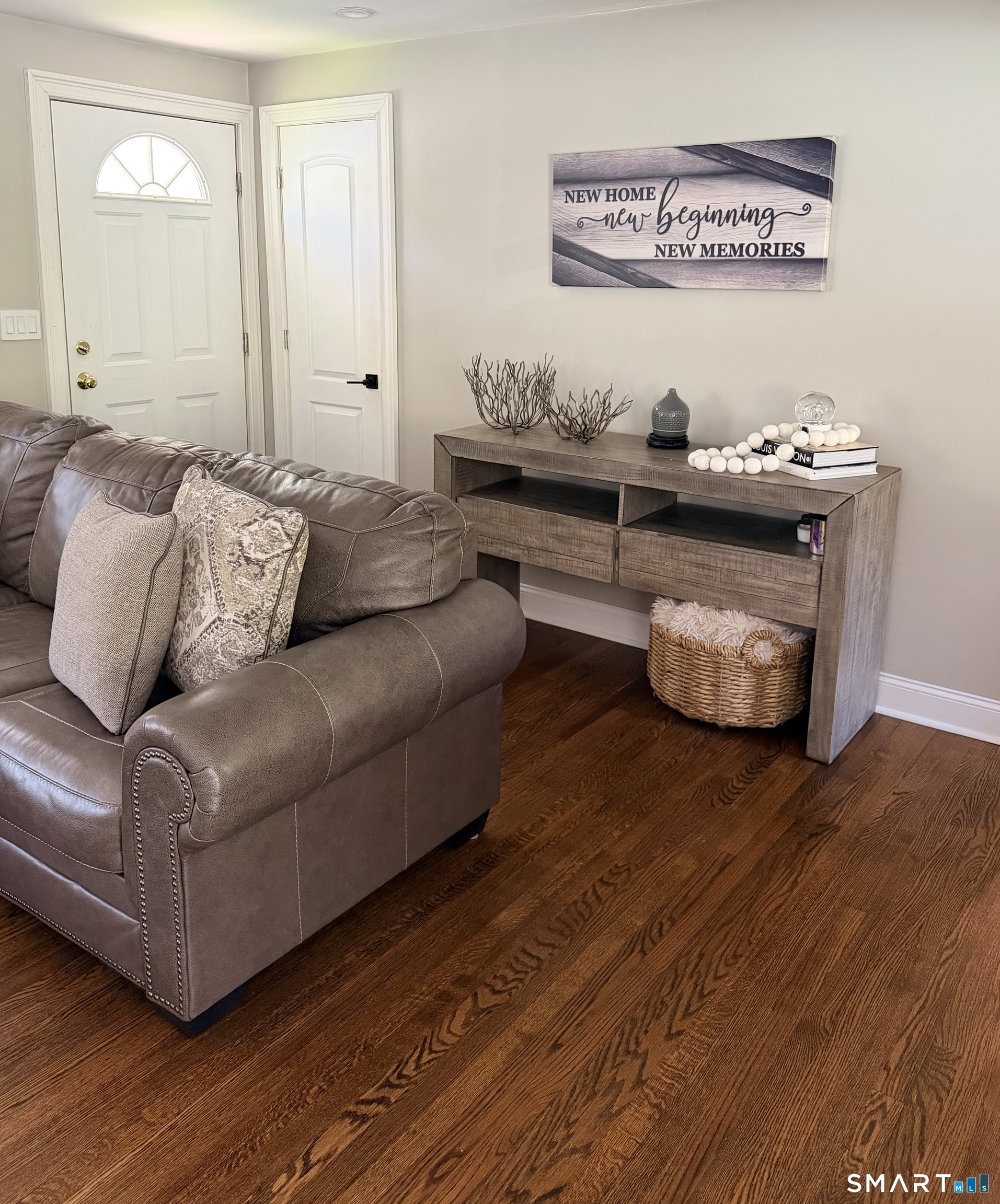 315 Seabreeze Drive