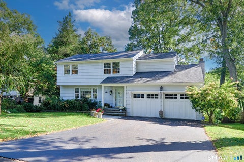 Photo of 175 Fairmount Terrace, Fairfield, CT 06825 (MLS # 24212545)