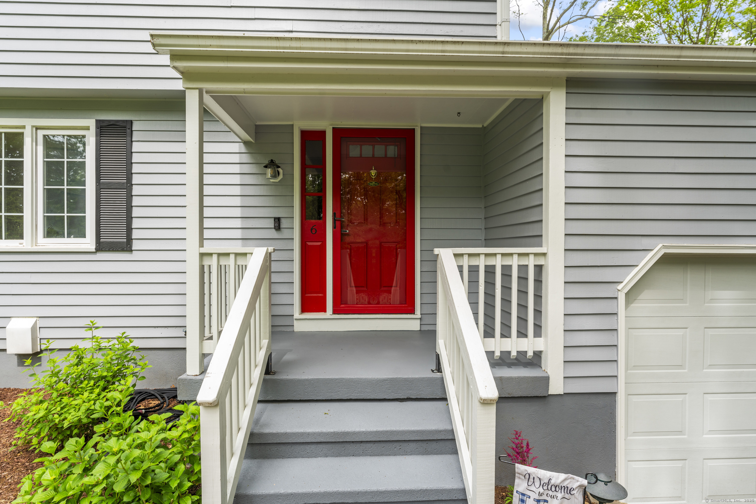 6 Stoneywood Drive, East Lyme, Connecticut image 2