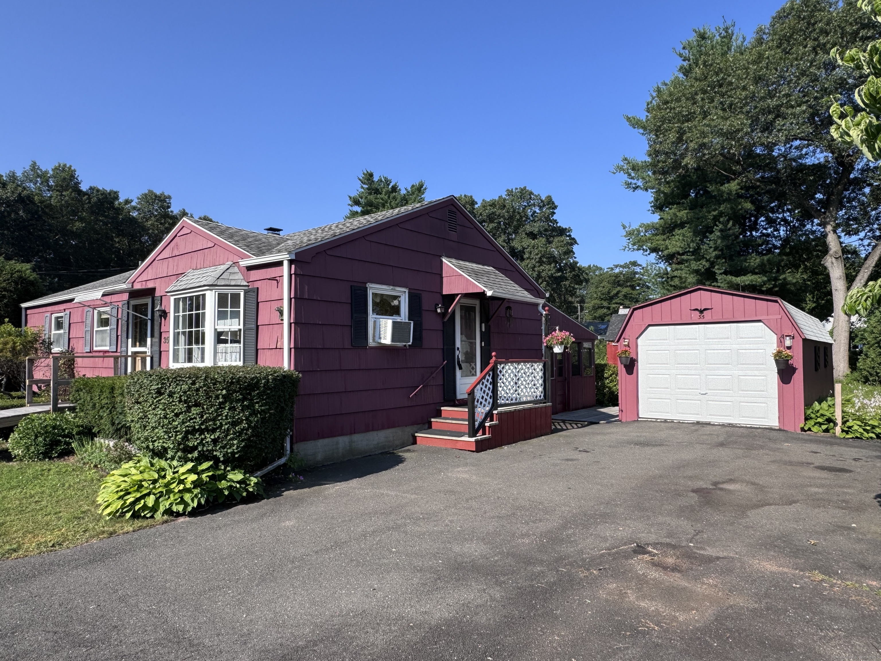 35 Arlington Road