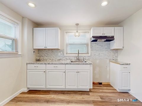 Tiny photo for 323 Saybrooke Street, Hartford, CT 06106 (MLS # 24165450)